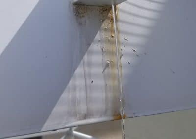 sloppy attachment let water to come in scaled