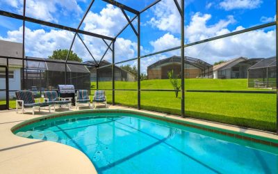 Benefits of Installing a Pool Cage in Florida